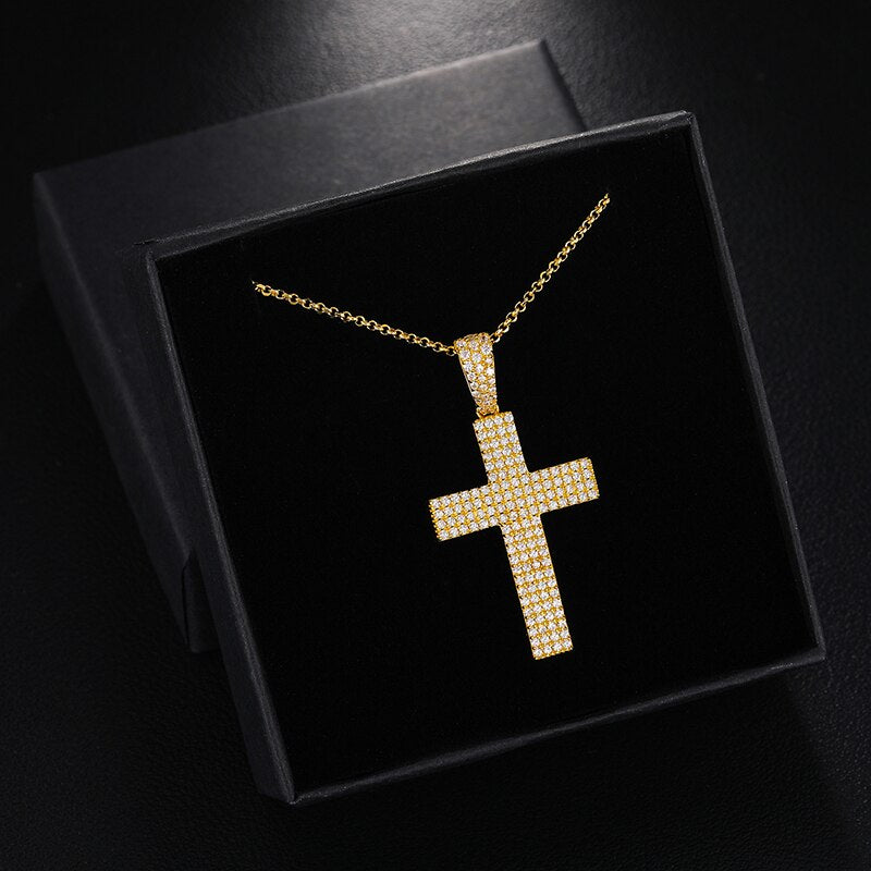 Four Row Cross Pendant 18K x Moissanite