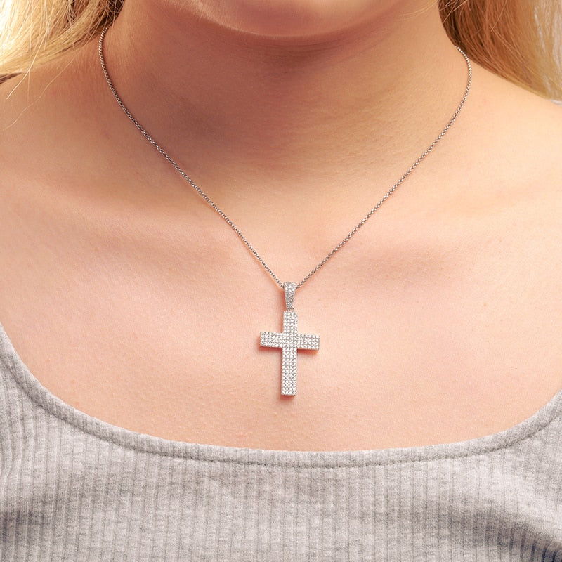 Four Row Cross Pendant 18K x Moissanite