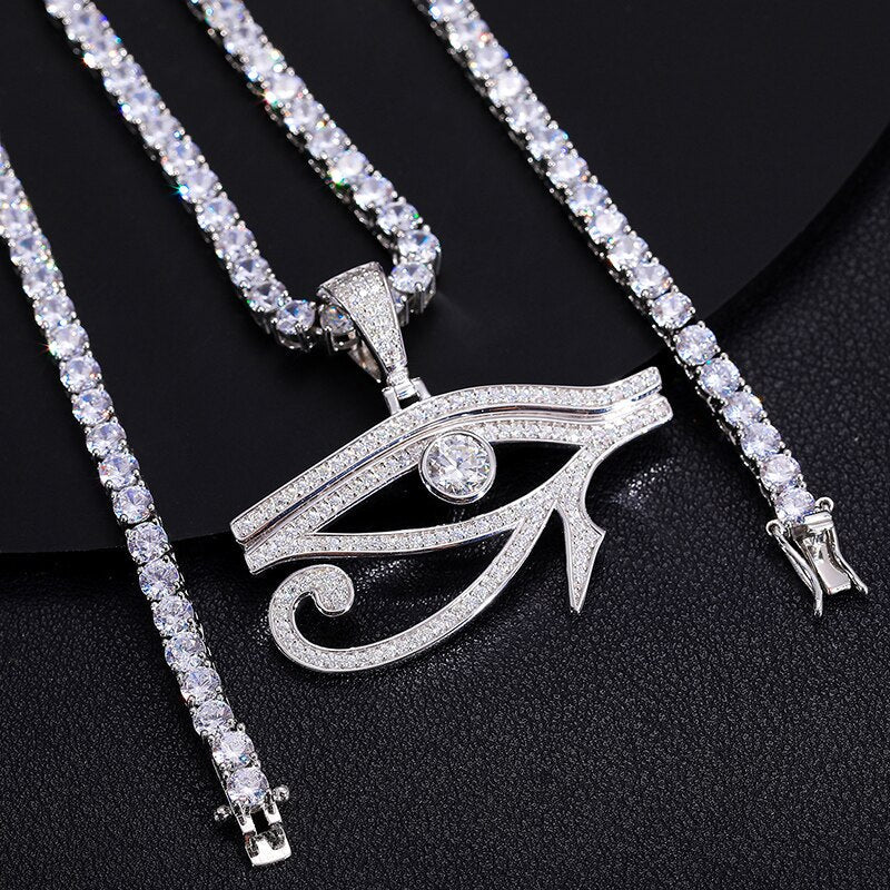 Eye of Horus Pendant 18K x Moissanite - ICECI