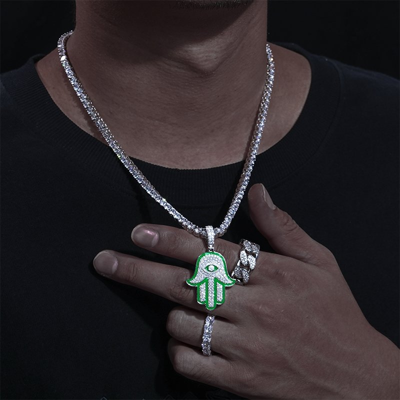 Glowing Hamsa Hand Pendant 18K x Moissanite - ICECI