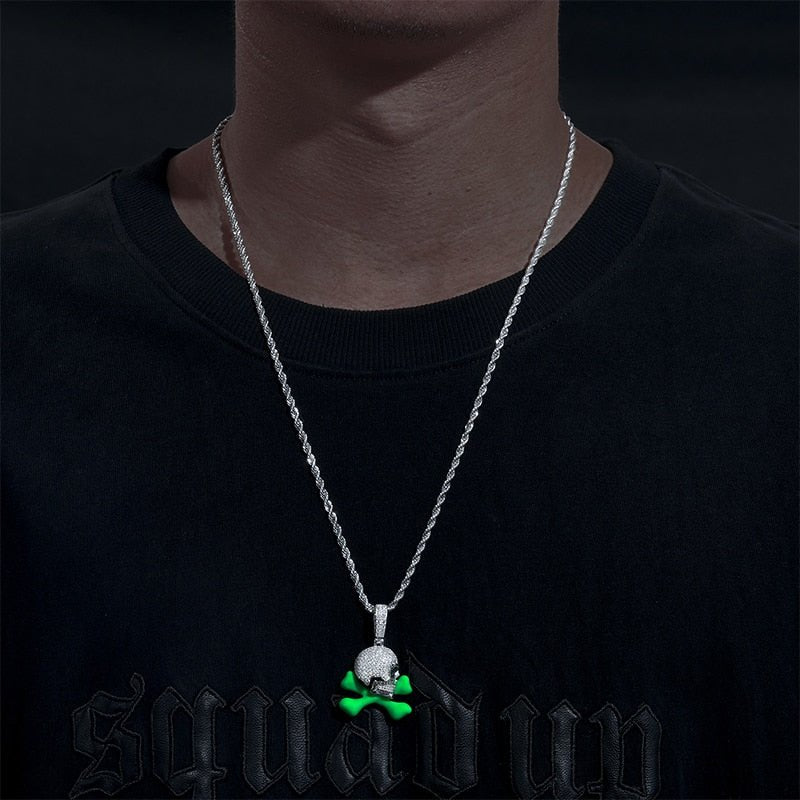 Glowing Skull & Crossbones Pendant 18K - ICECI