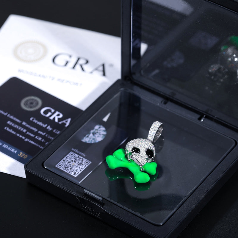 Glowing Skull & Crossbones Pendant 18K - ICECI